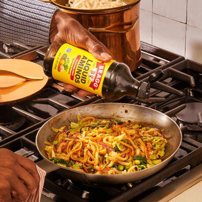 Liquid Aminos vs Soy Sauce: What’s the Difference?