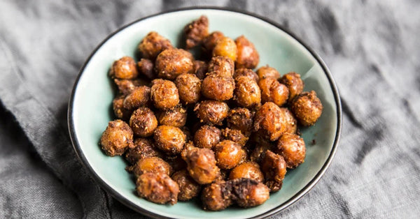 Give Your Roasted Chickpeas A Flavor Boost With One Staple Ingredient